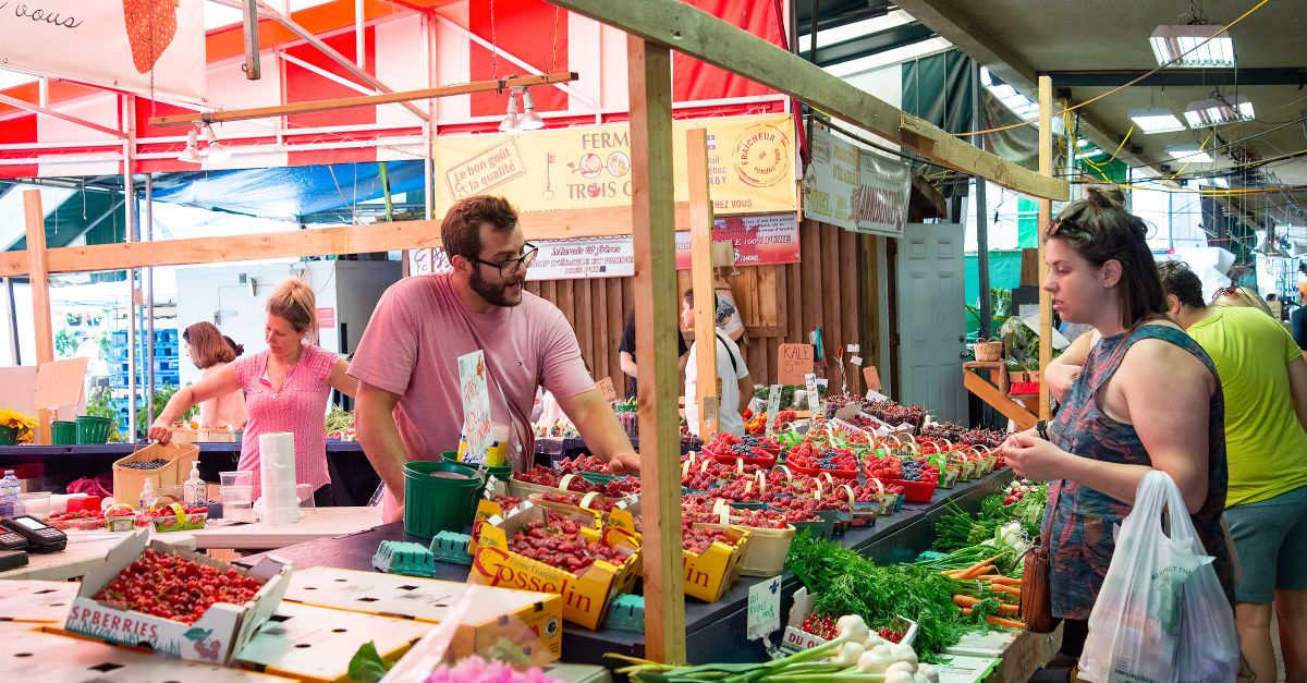 Food truck marché local — producteurs et artisans